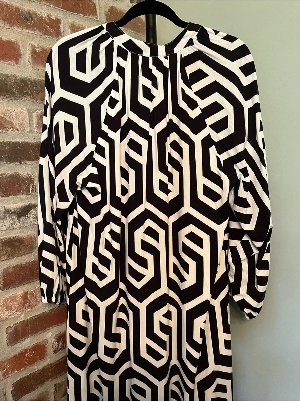 SSYS black and white geometric print button-front shirt midi dress | size small - Picture 5 of 8